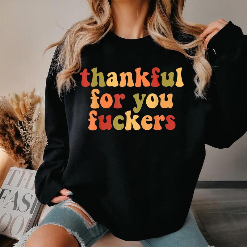 Women's Retro Thankful For You Folks Graphic Sweatshirt Hoodie