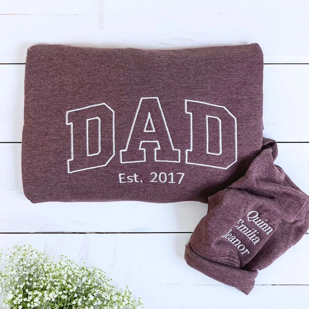 Personalized Papa Sweatshirts Hoodie with Name of Child, Dad EST 2024 Crewneck embroidered