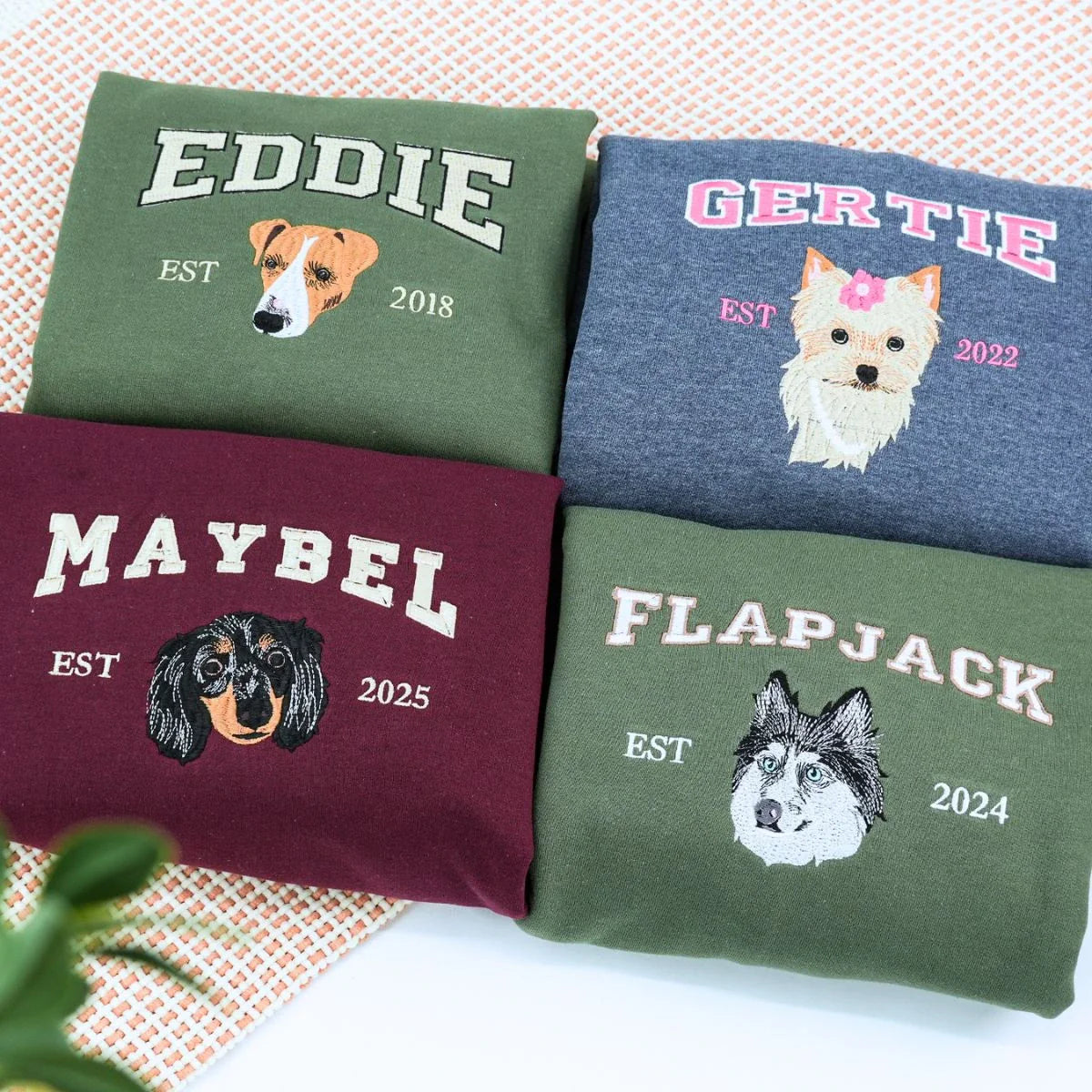 TOOOAI® Custom Embroidered Pet Hoodie - Pet Photo + Name