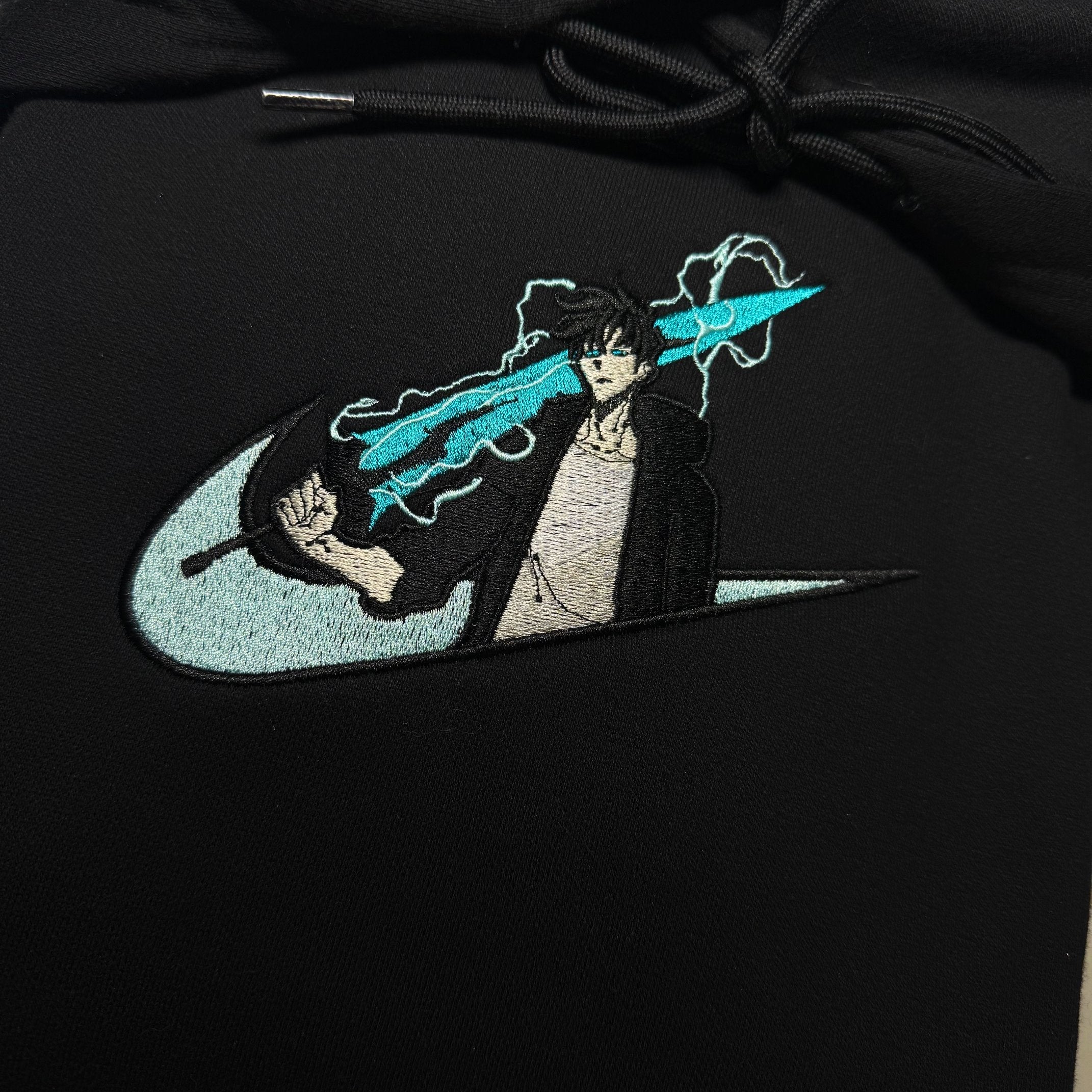 LIMITED Solo Leveling Sword of the Monarch EMBROIDERED ANIME HOODIE