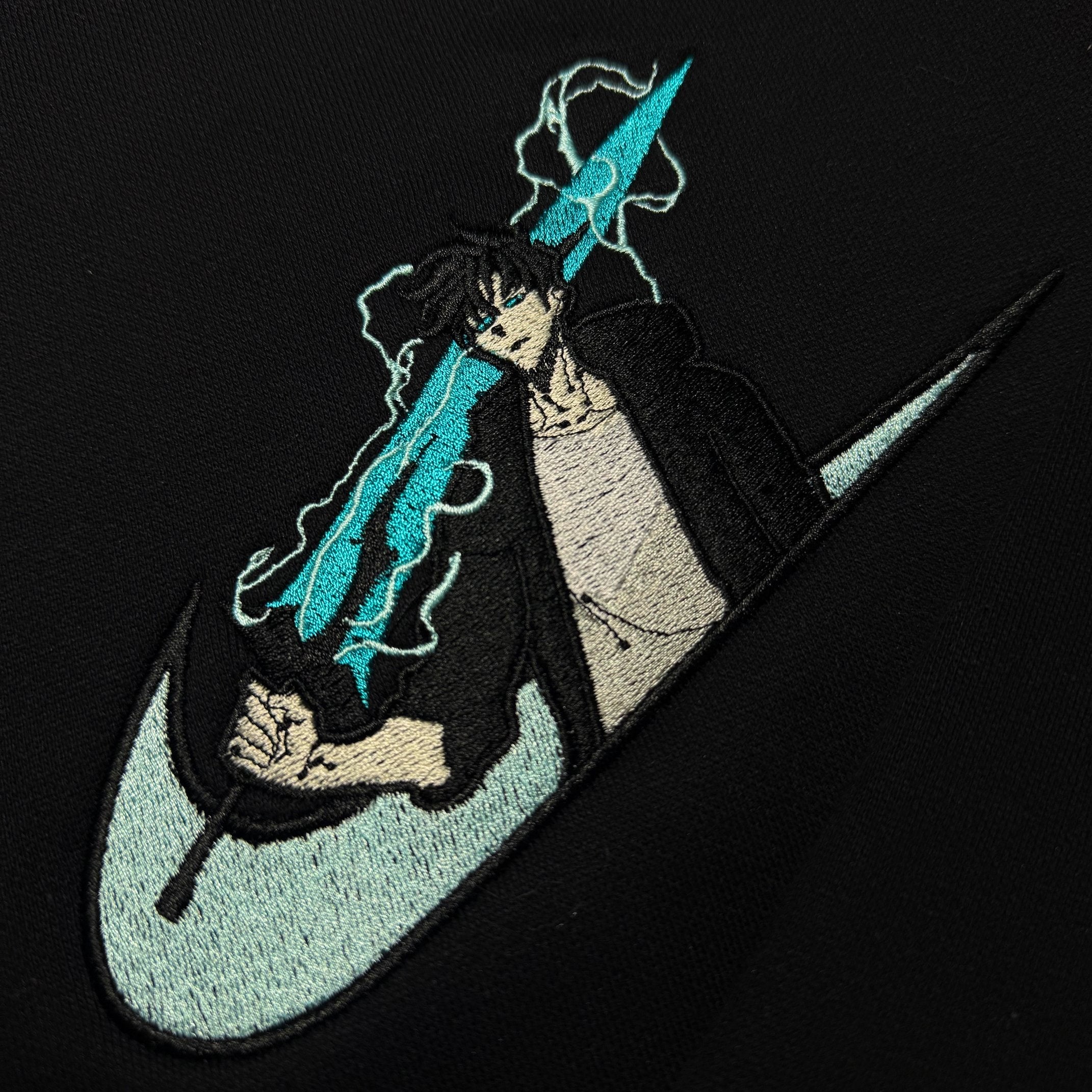 LIMITED Solo Leveling Sword of the Monarch EMBROIDERED ANIME HOODIE