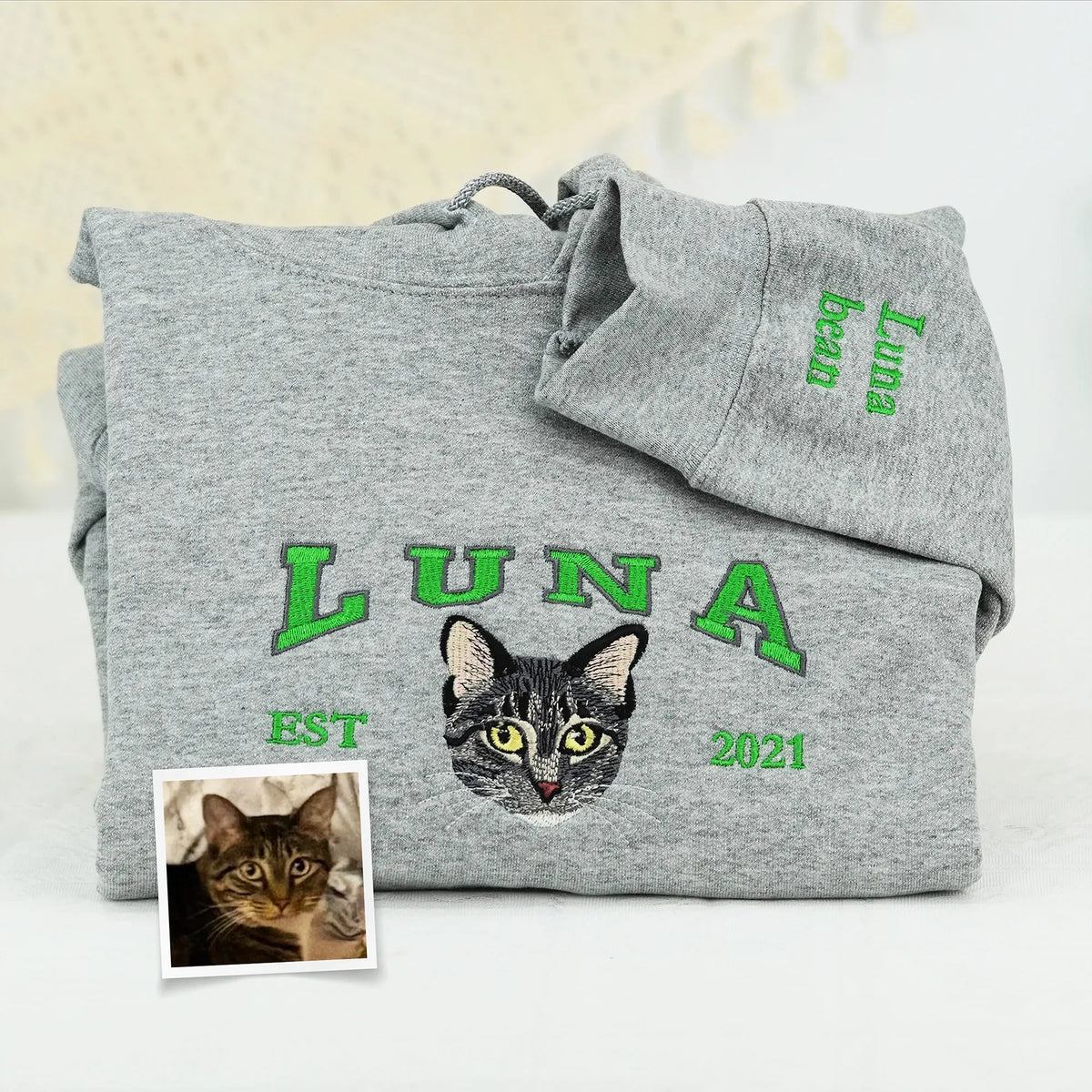 Father’s Day Custom Pet Photo & Name Embroidered Hoodie or Sweatshirt – Personalized Gift for Pet-Loving Dad and Grandpa