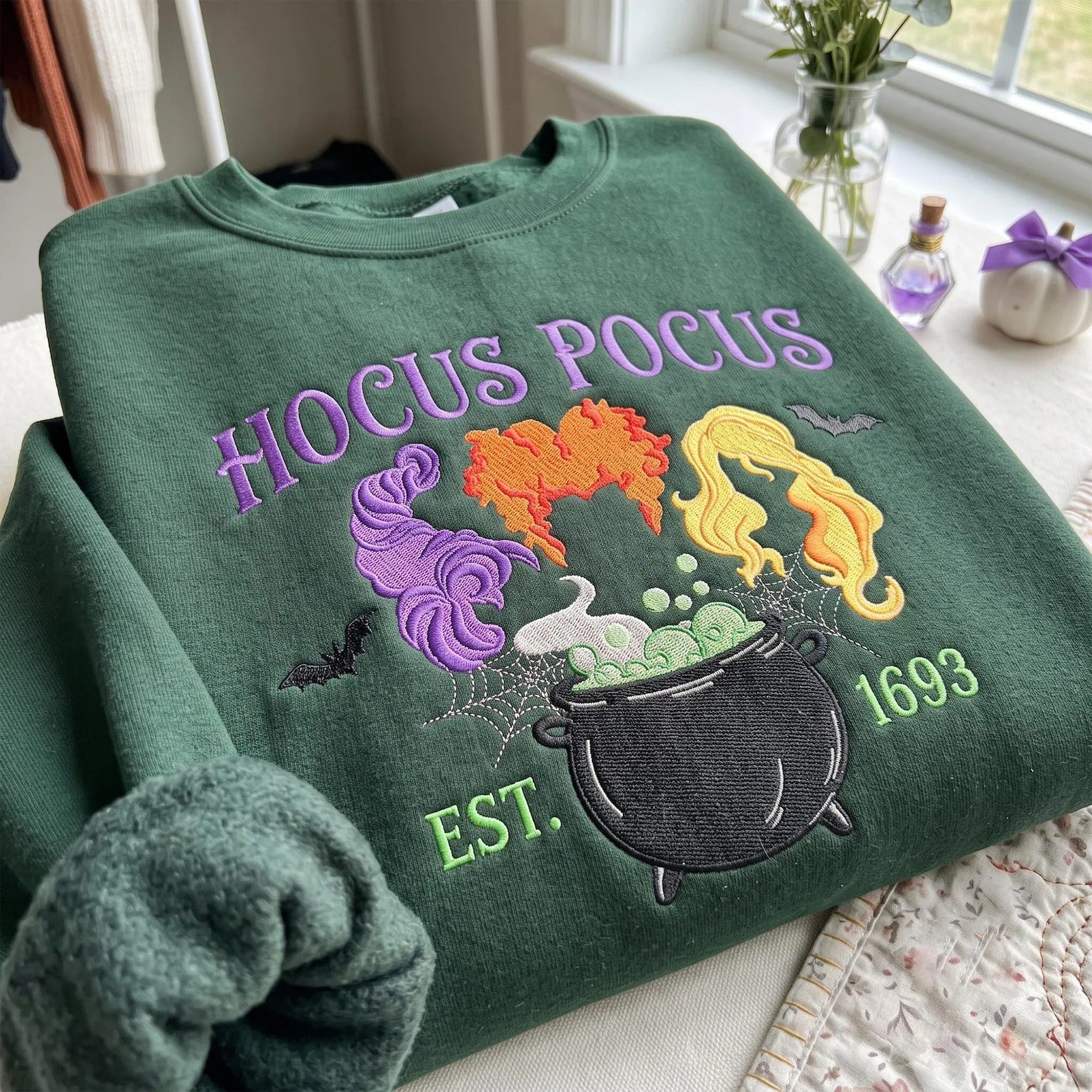 Halloween Witch Embroidered Crewneck Sweatshirt tee Hoodie